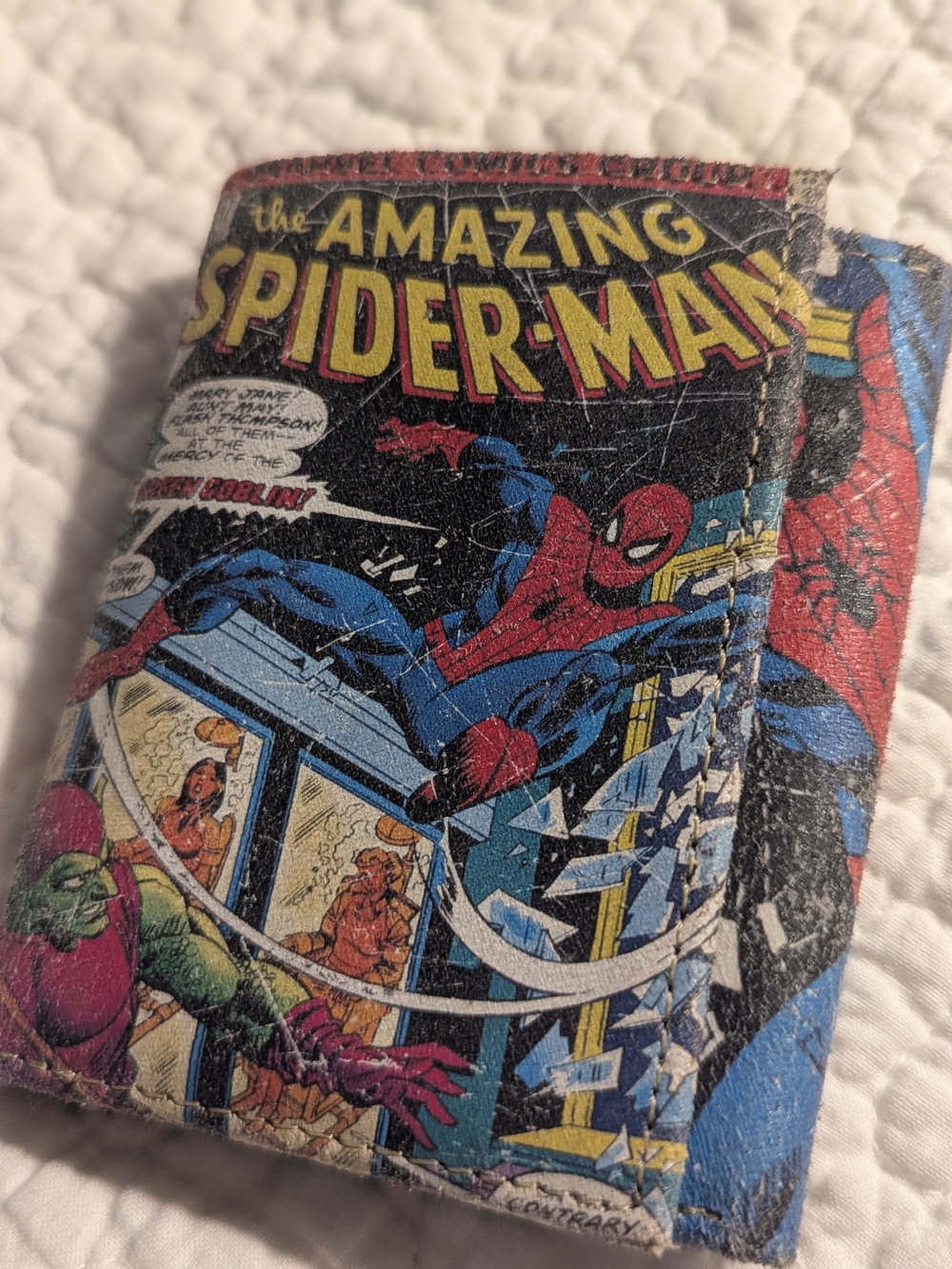 🕷️ SPIDER-MAN Genuine Leather Distressed Tri-Fold Wallet 🕷️Red/Blue